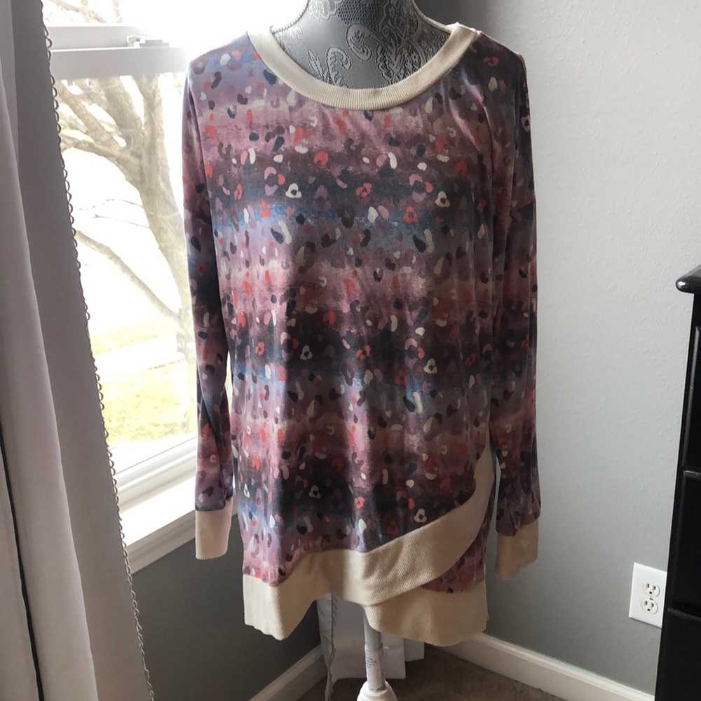 Long sleeve top